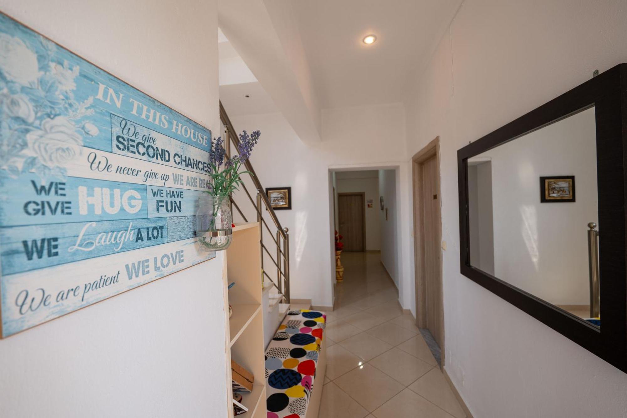 Flamuri Apartment *